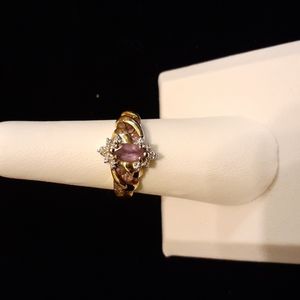 10k yellow gold diamond & amethyst ring